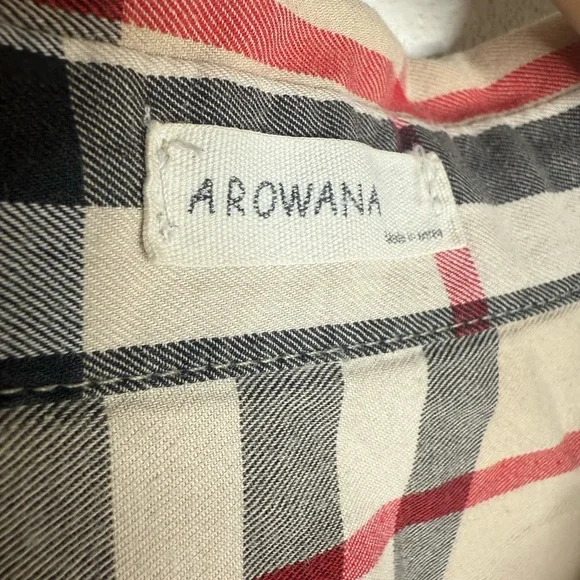 Boutique Top Checked Beige Plaid Button-Up Shirt Check Camel Black Collared - Picture 3 of 4